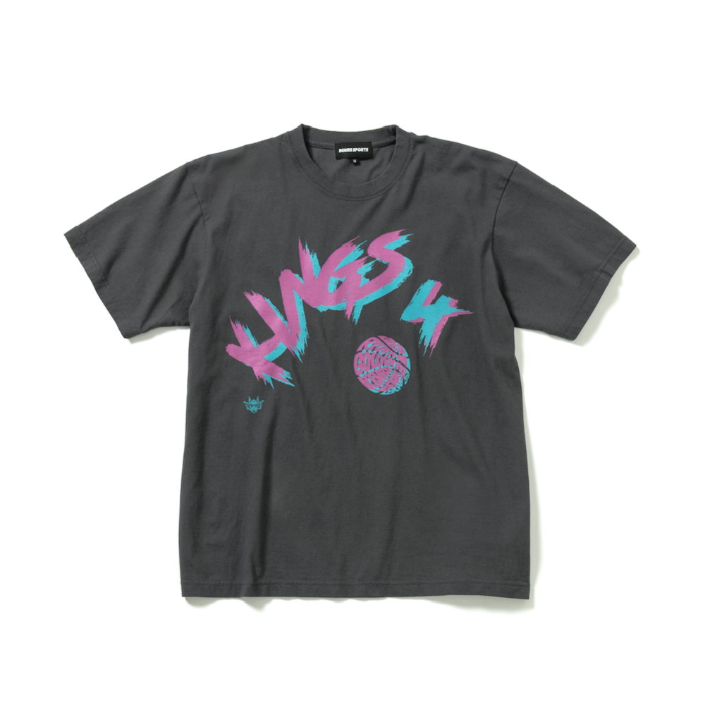 【BEAMS SPORTS×KINGS】BEAMS SPORTS VIC LAWプリントTシャツ 詳細画像 - 2
